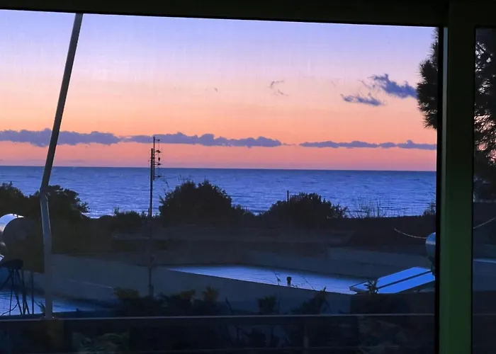 Kakovatos - Luxury Sea View “theodora” 54m2.